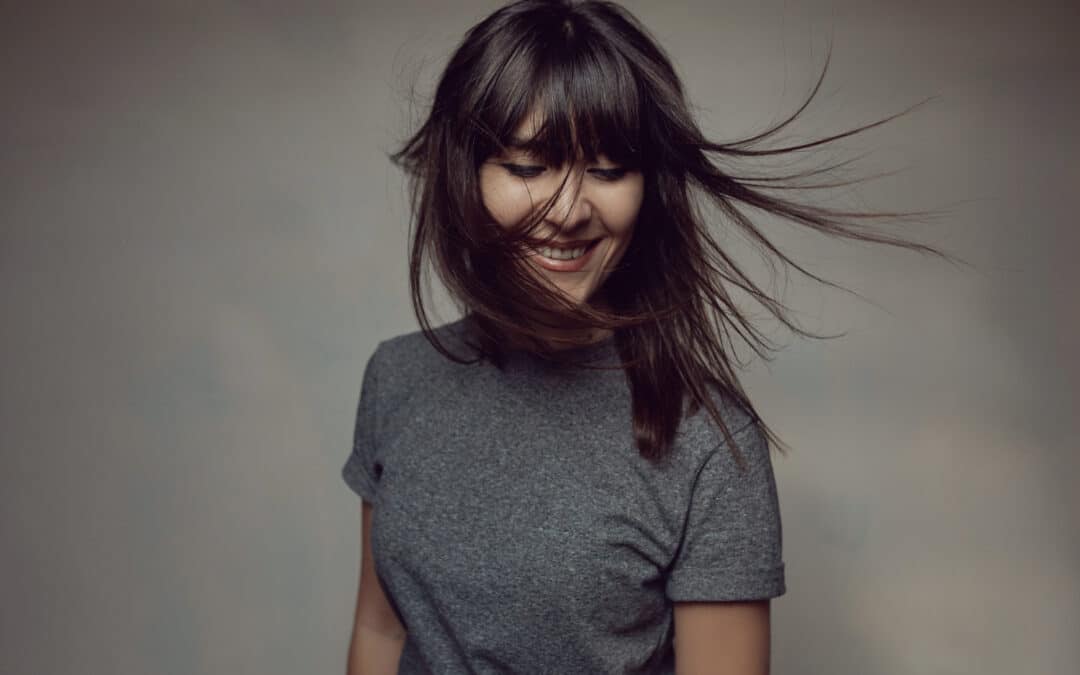 Fall Hair Static: Causes and Solutions for All Hair Types